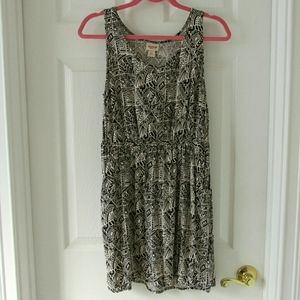 Mossimo Peakaboo Black and White Dress